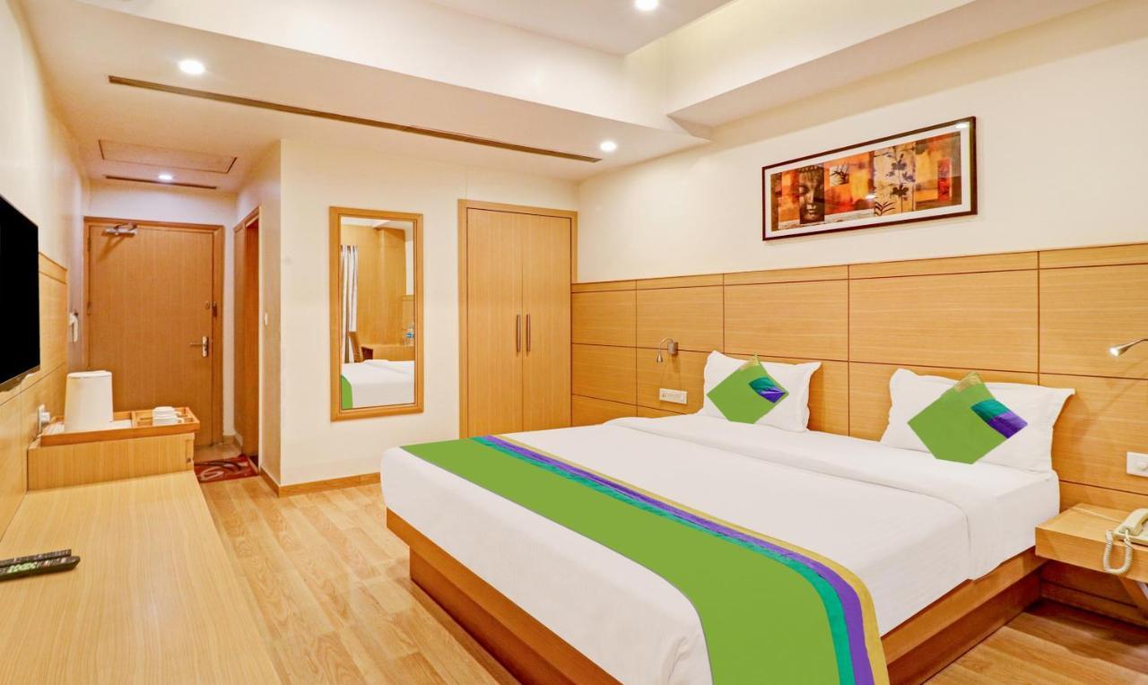 ניו דלהי Treebo Galaxy Rooms מראה חיצוני תמונה