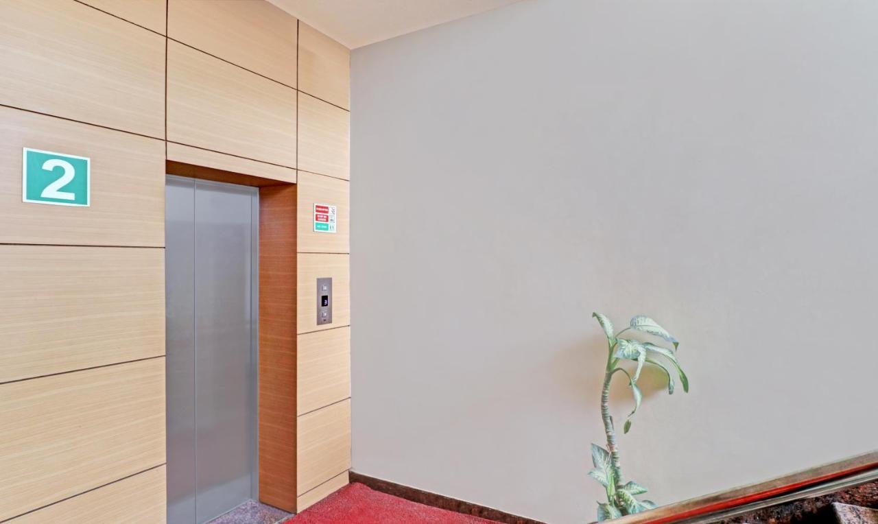 ניו דלהי Treebo Galaxy Rooms מראה חיצוני תמונה