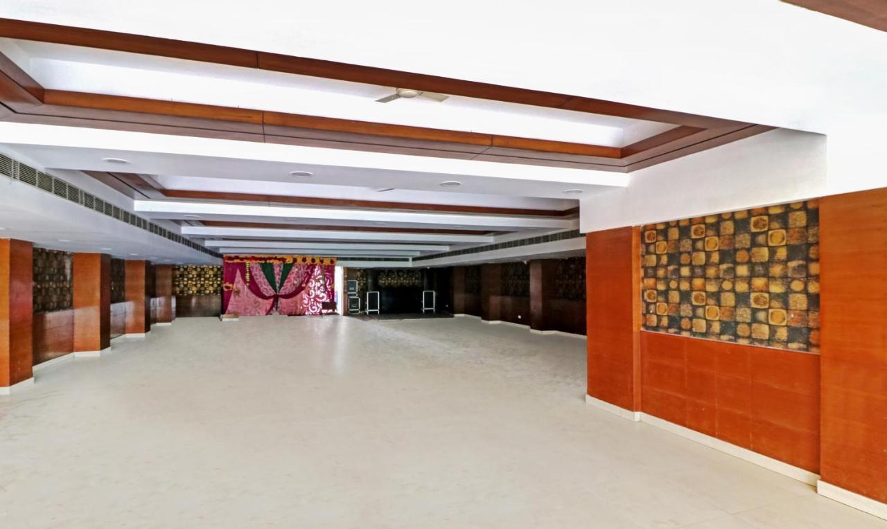 ניו דלהי Treebo Galaxy Rooms מראה חיצוני תמונה