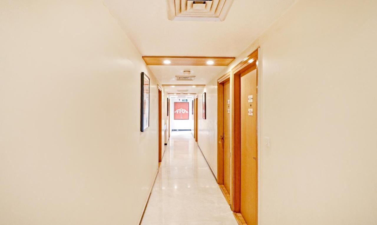 ניו דלהי Treebo Galaxy Rooms מראה חיצוני תמונה