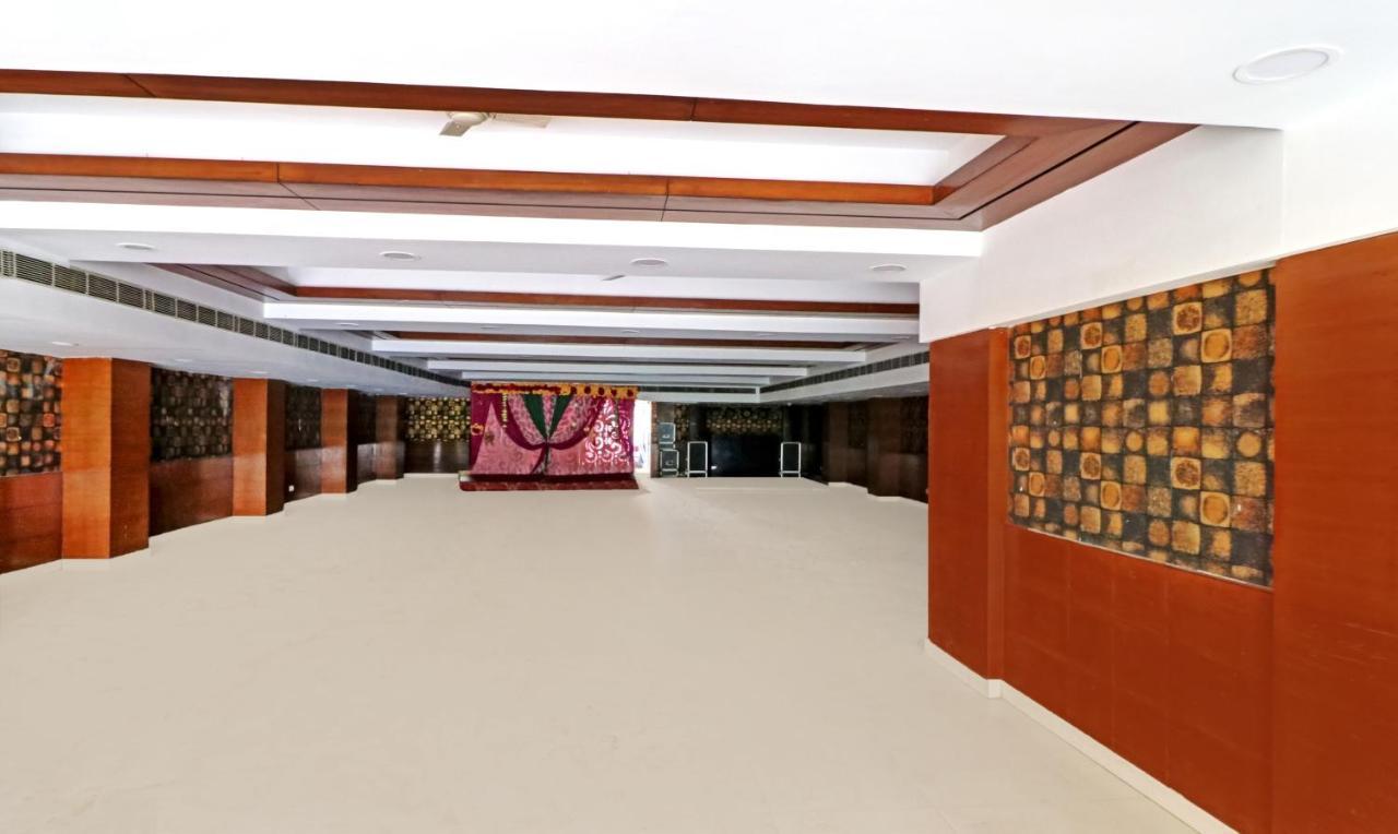 ניו דלהי Treebo Galaxy Rooms מראה חיצוני תמונה